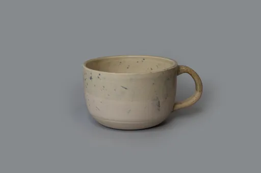 Mug with transparent glaze